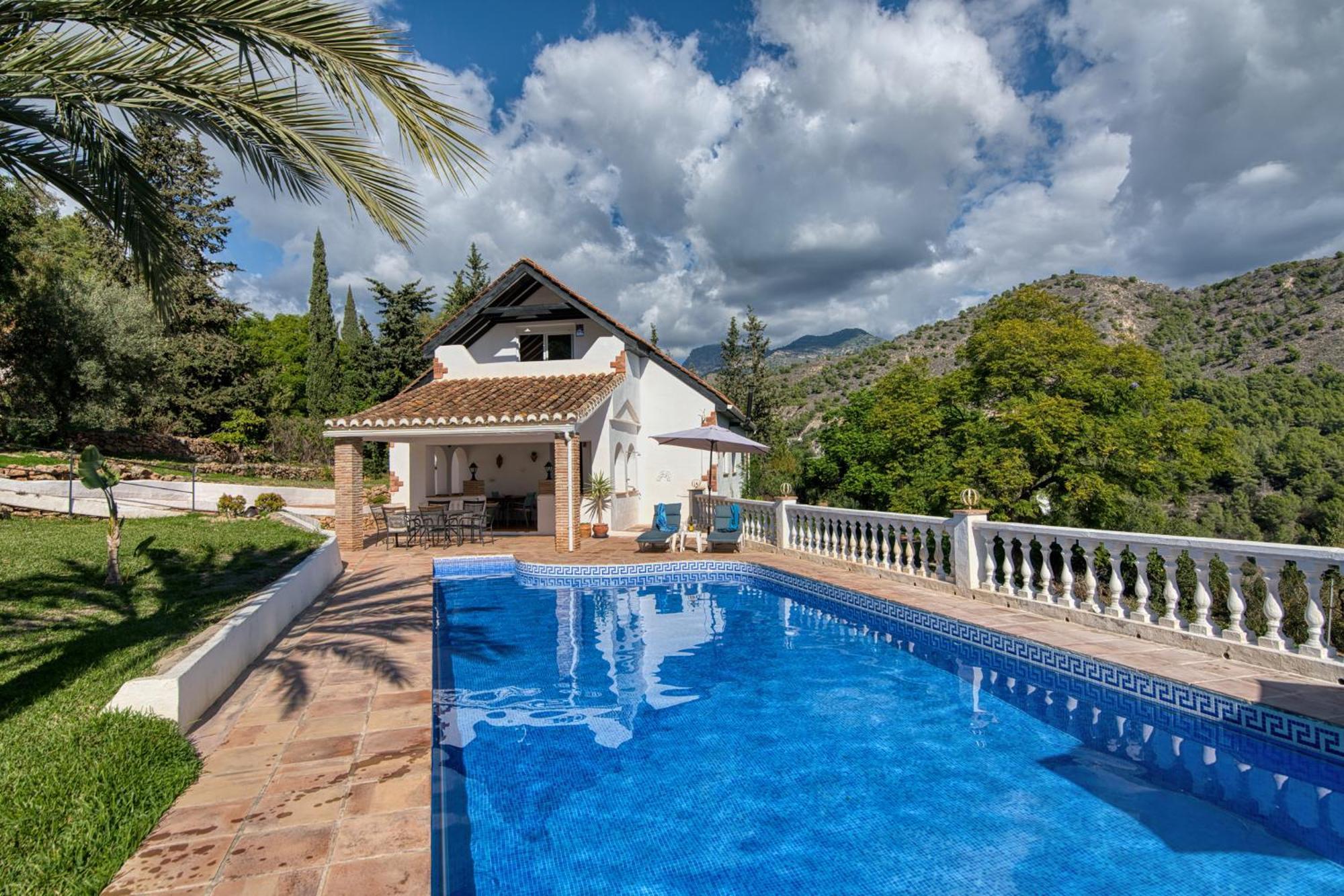פריחיליאנה Villa Morera Bed & Breakfast מראה חיצוני תמונה