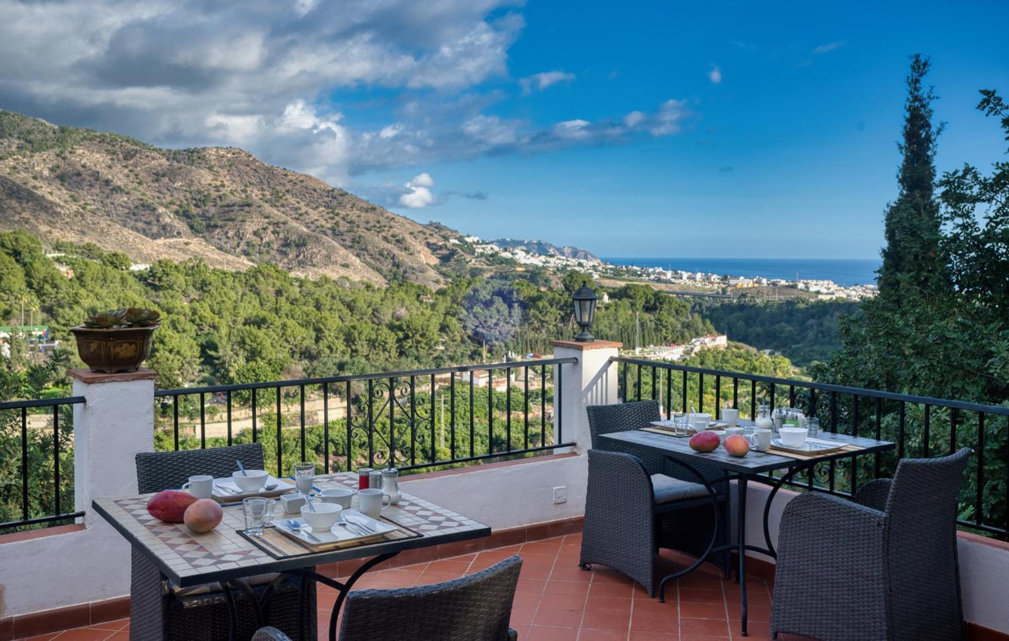 פריחיליאנה Villa Morera Bed & Breakfast מראה חיצוני תמונה