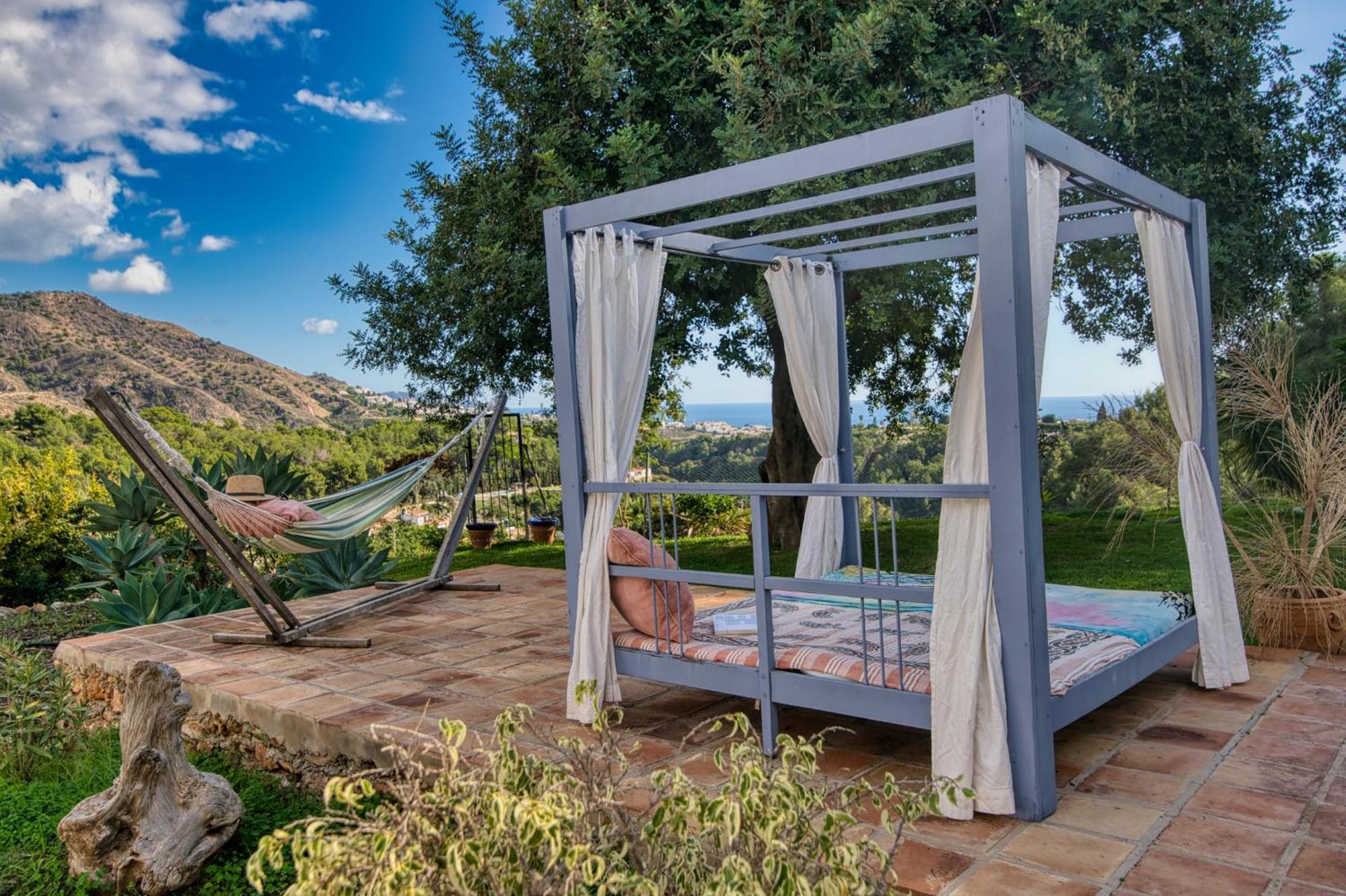 פריחיליאנה Villa Morera Bed & Breakfast מראה חיצוני תמונה