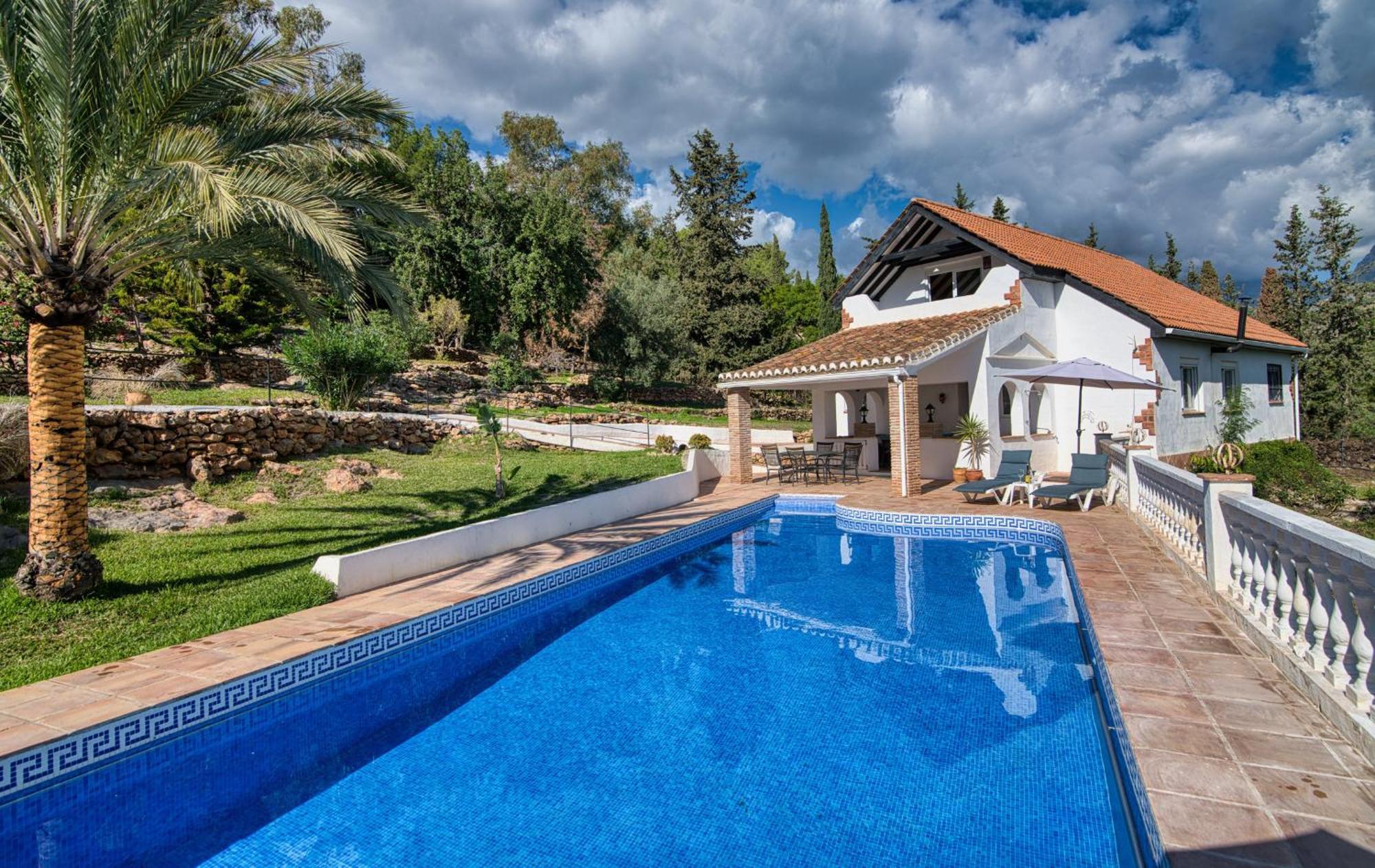 פריחיליאנה Villa Morera Bed & Breakfast מראה חיצוני תמונה