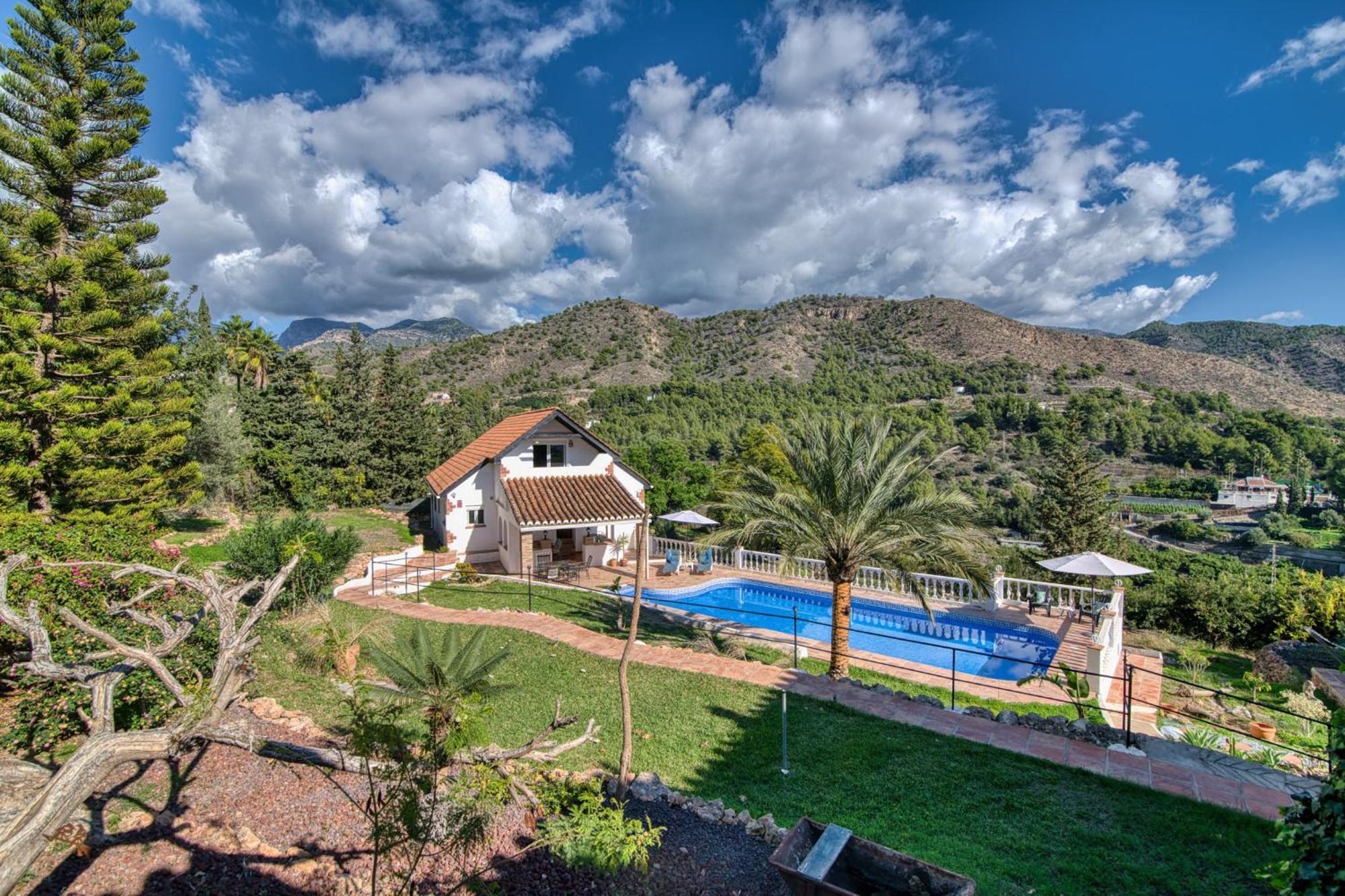 פריחיליאנה Villa Morera Bed & Breakfast מראה חיצוני תמונה