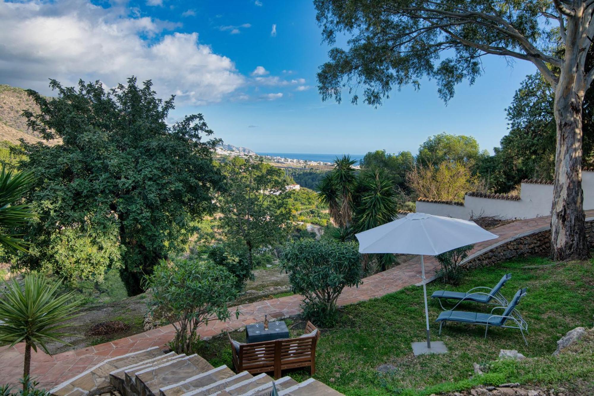 פריחיליאנה Villa Morera Bed & Breakfast מראה חיצוני תמונה